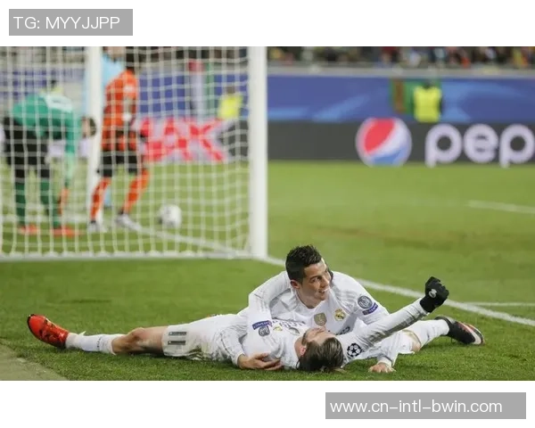 顿涅斯克矿工迎战皇家马德里争夺欧冠小组赛关键胜利 顿涅斯克矿工迎战皇家马德里争夺欧冠小组赛关键胜利