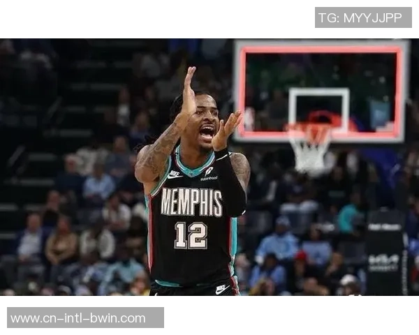 太阳4连败!莫兰特28+8准绝杀,阿伦2人起抵触,布克32+4懊丧离场 太阳4连败!莫兰特28+8准绝杀,阿伦2人起抵触,布克32+4懊丧离场